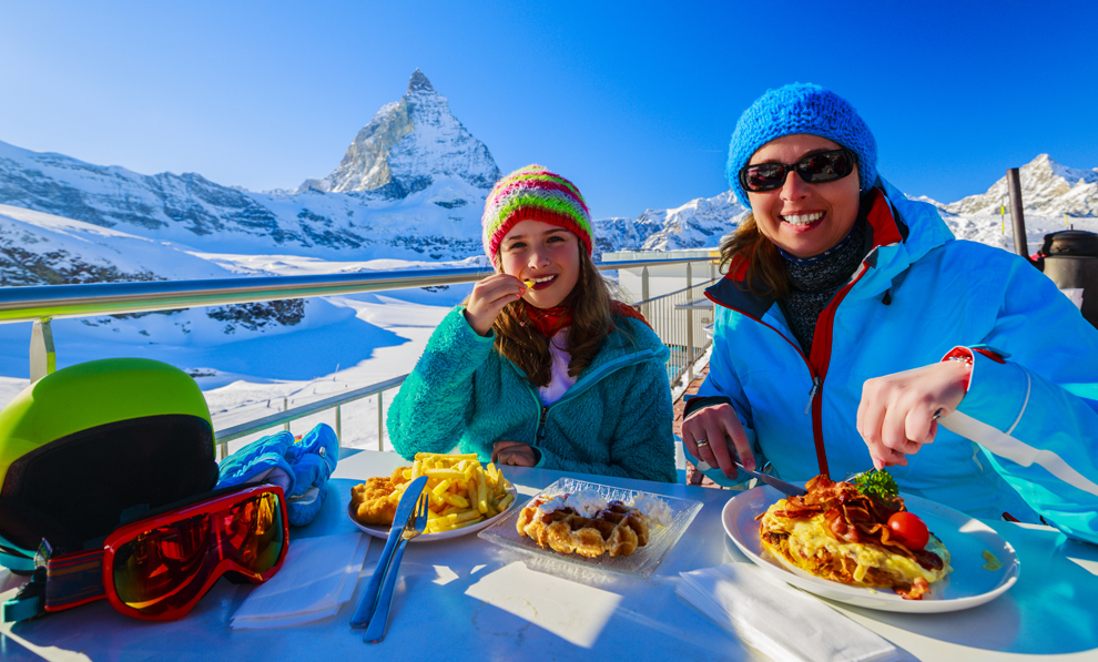 Bonus Cash Enjoying Ski Meal